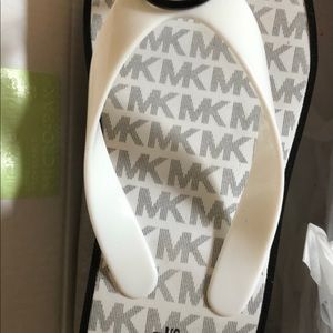 Girls Michael Kors flip flops